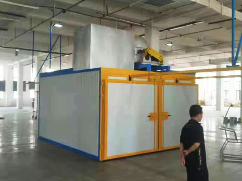 Powder spraying equipment